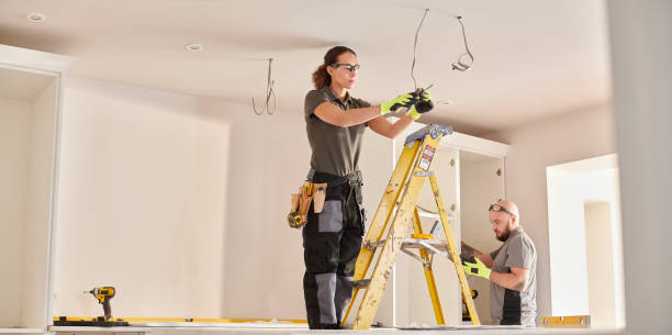 Best Electrical Installation Contractor  in Fayetteville, TN